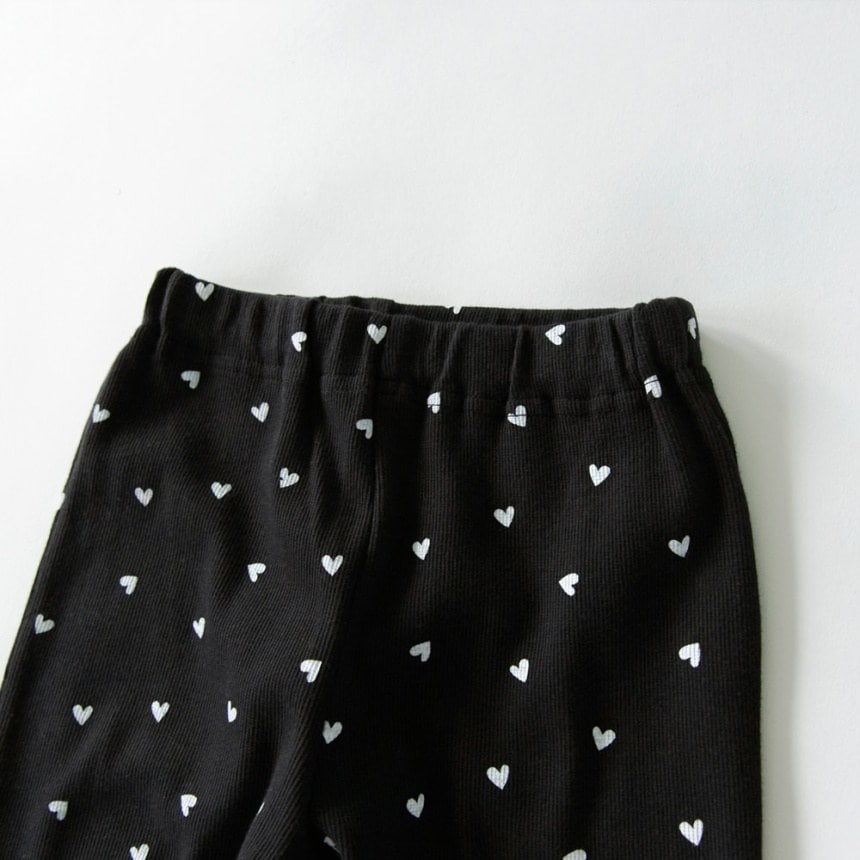 96:ブラック_ハート柄