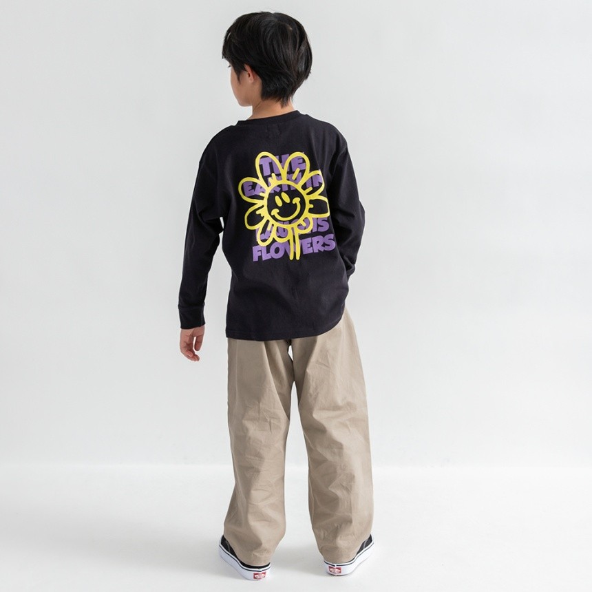 93_黒_スマイルフラワー