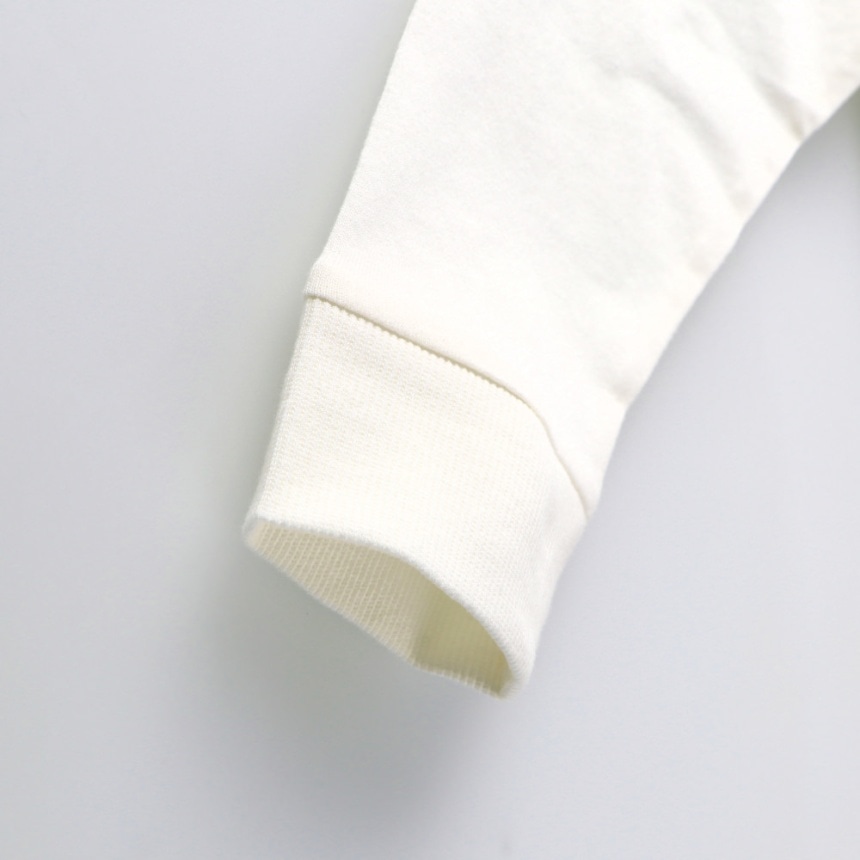 03_オフ白_カンガルー