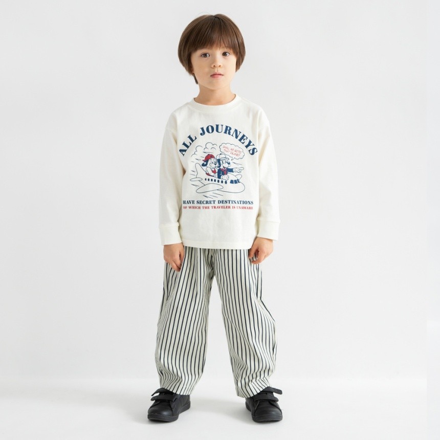 04_アイボリー_飛行機