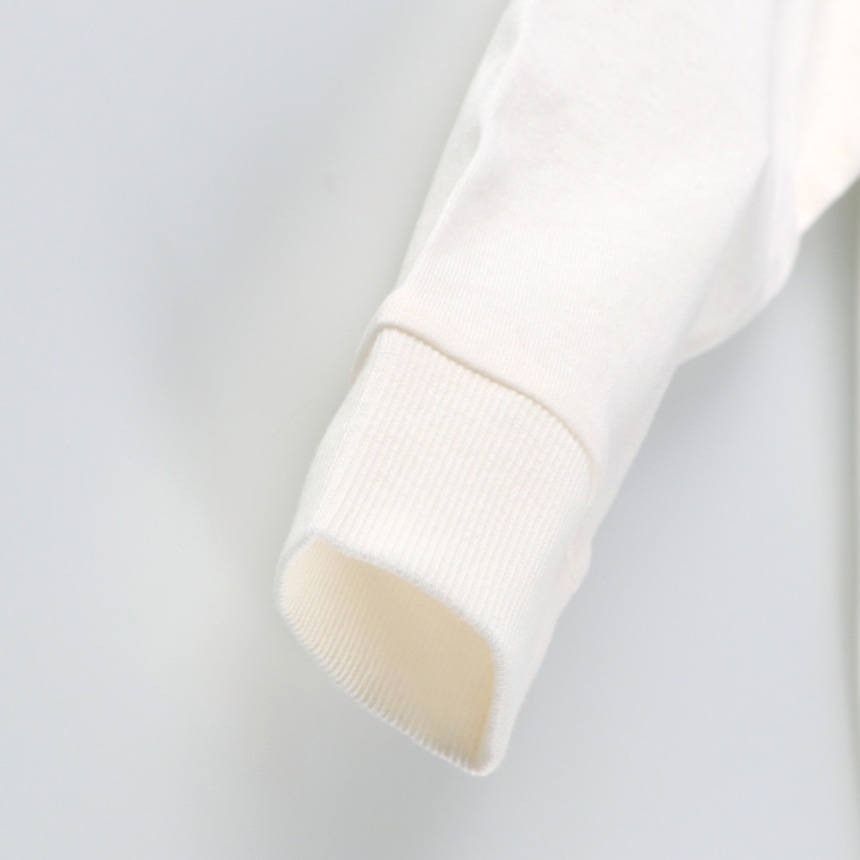 03:オフ白_苺スイーツ