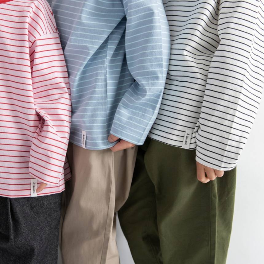 03_オフ白_ボーダー