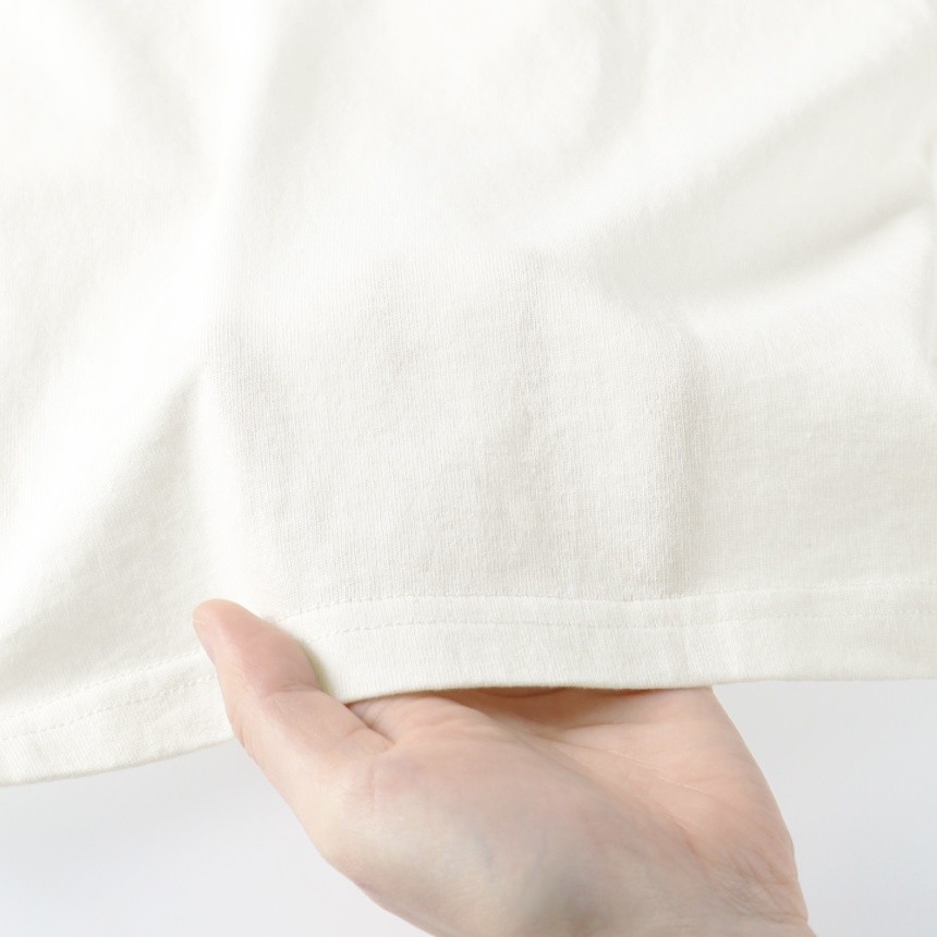 03_オフホワイト