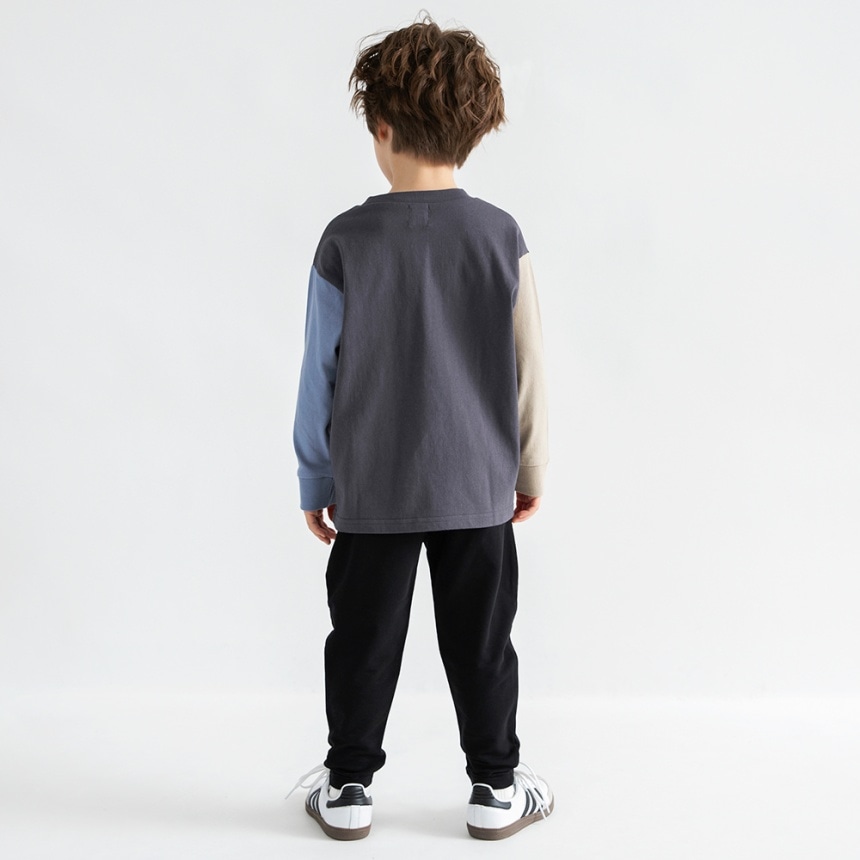 92_灰-ブルーポケット