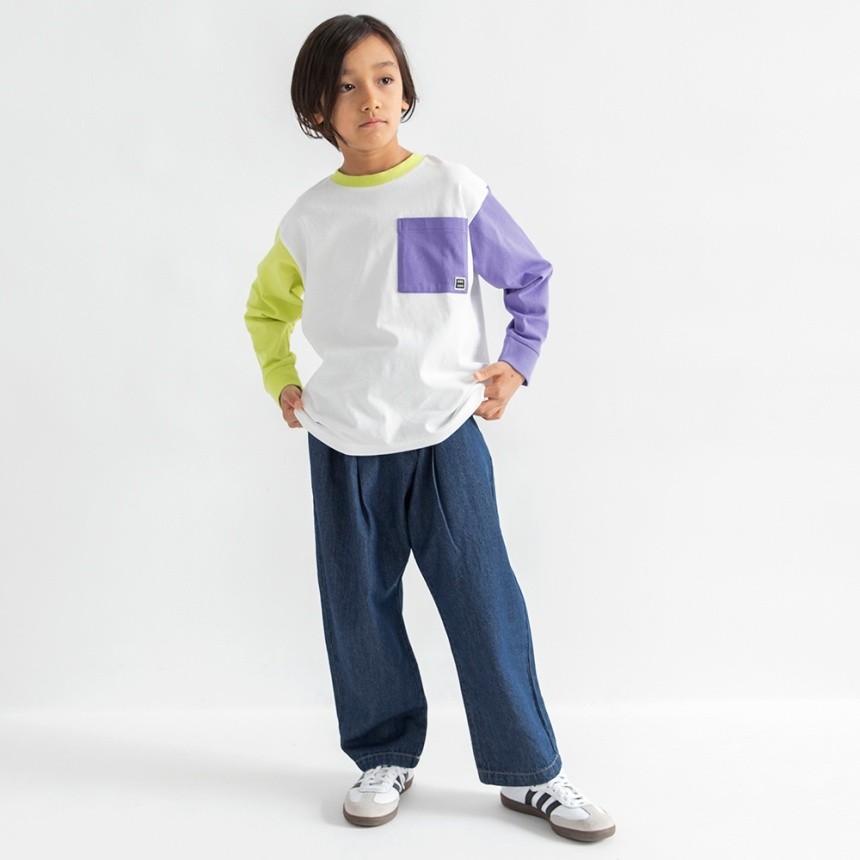 ネイビーブルー