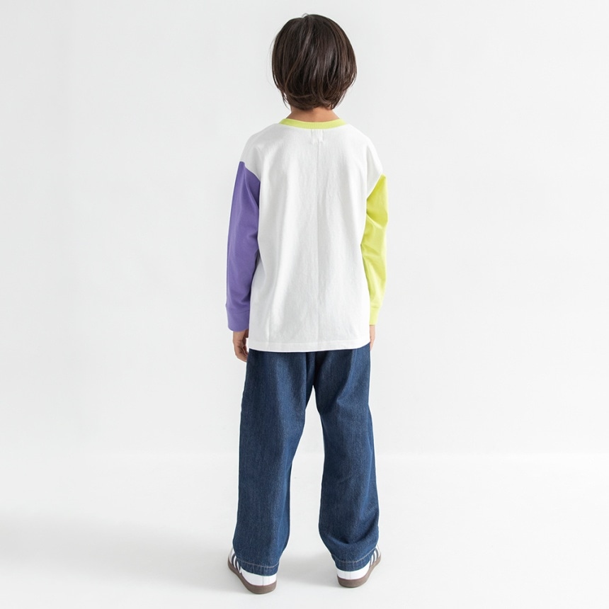 ネイビーブルー