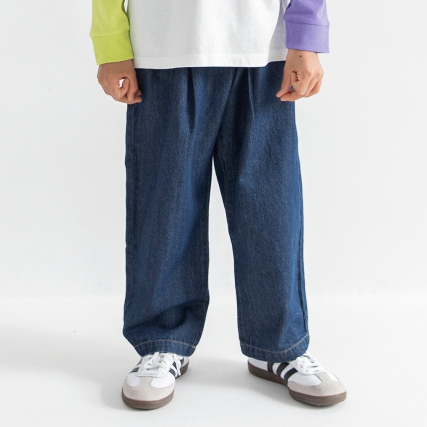 ネイビーブルー