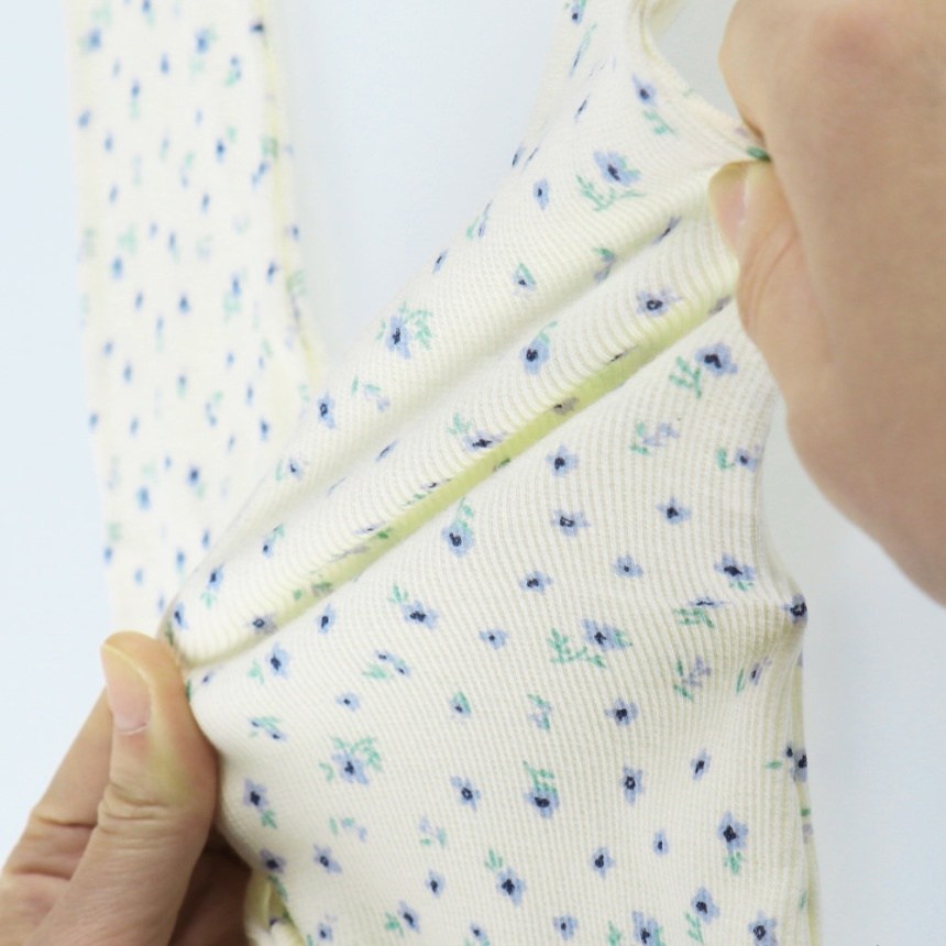 91:オフホワイト_小花柄