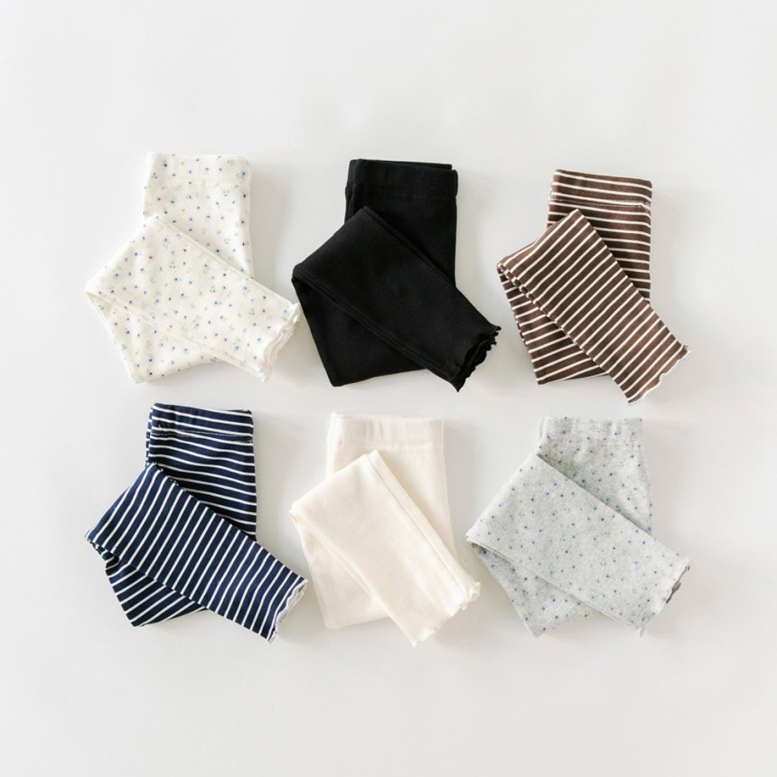 92:グレー_小花柄