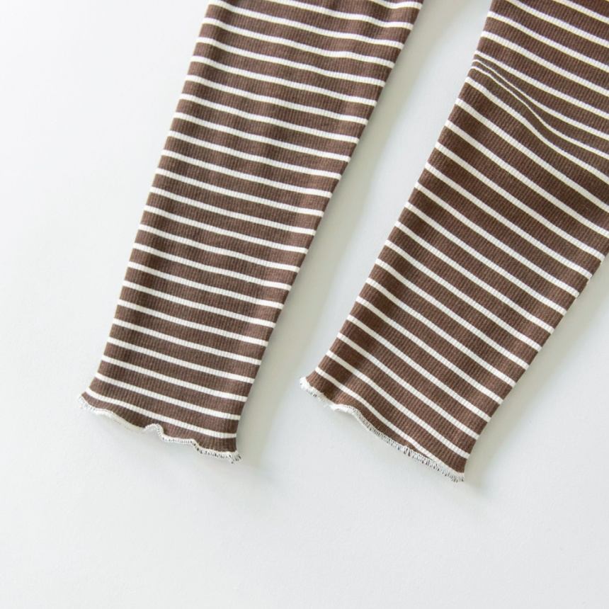 93:ブラウン_ボーダー