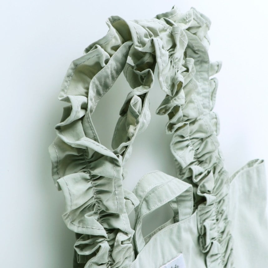 ライトグリーン