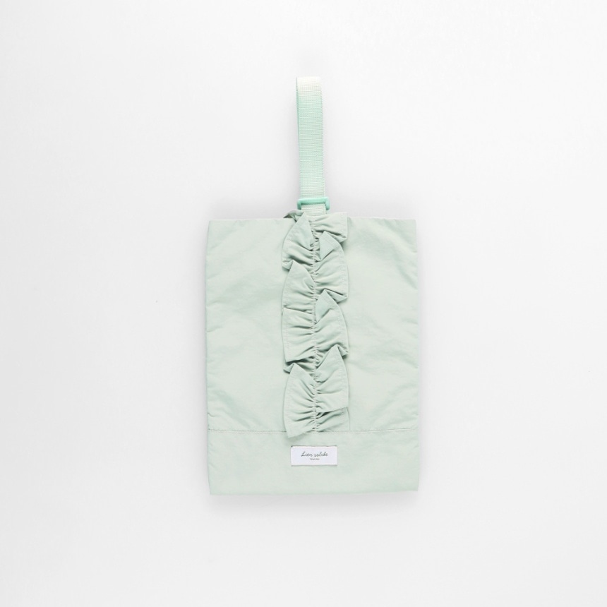 ライトグリーン