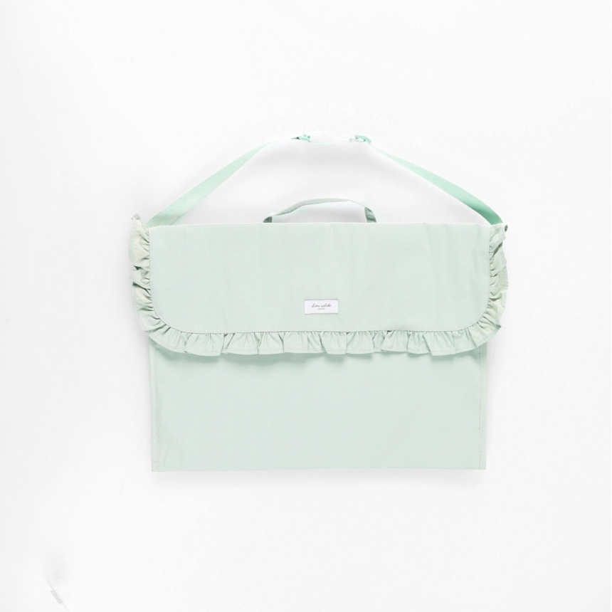 ライトグリーン