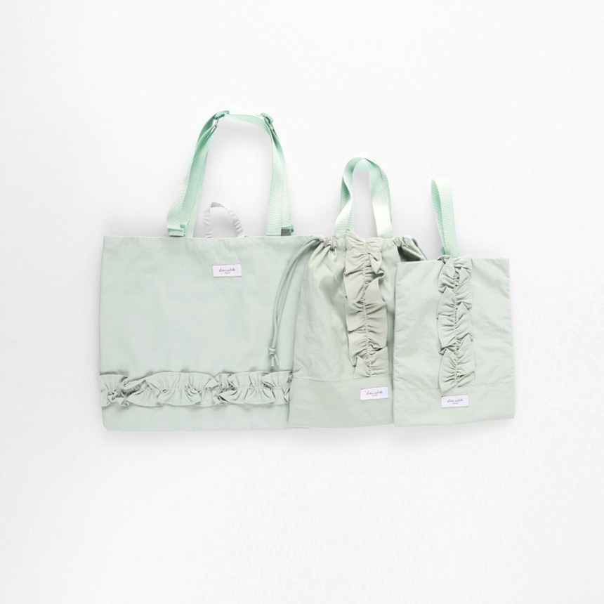 ライトグリーン