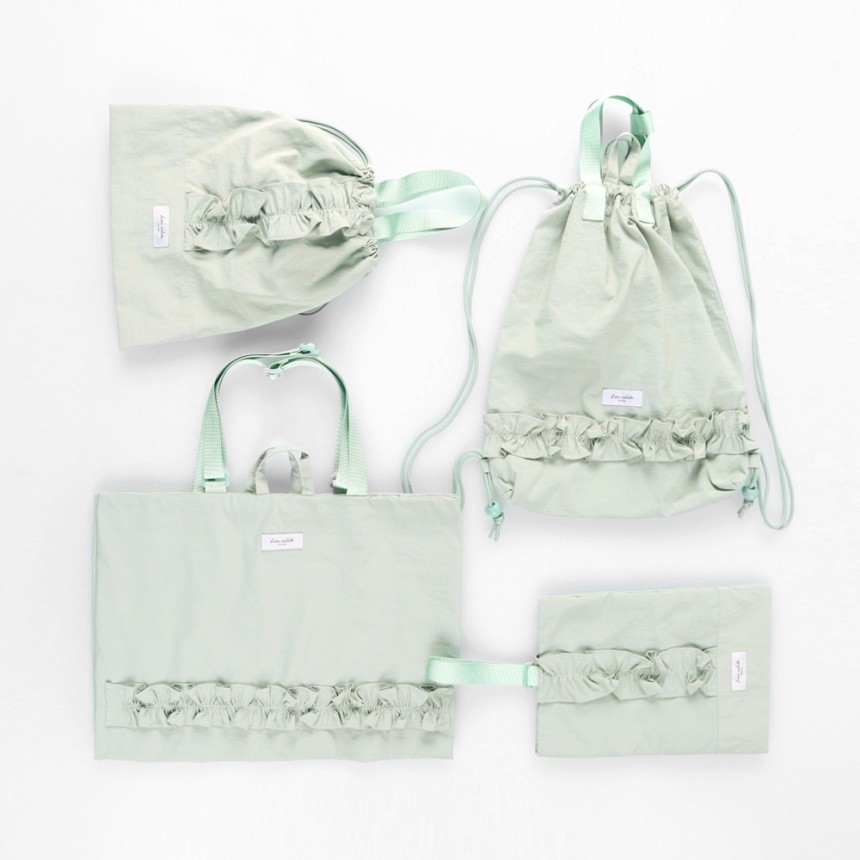 ライトグリーン