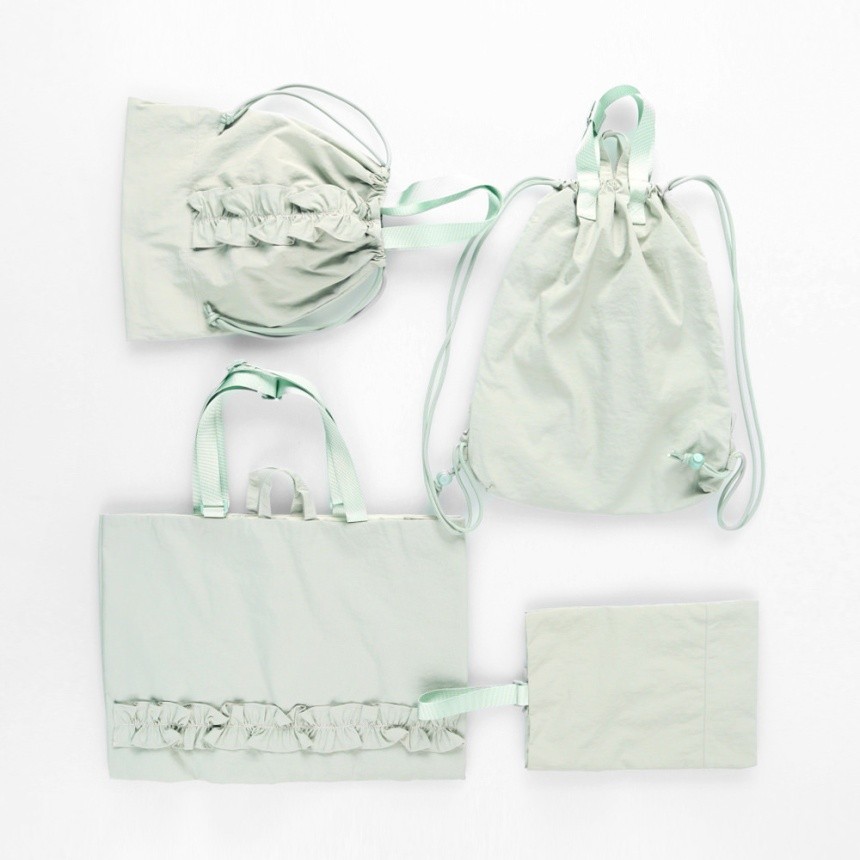 ライトグリーン