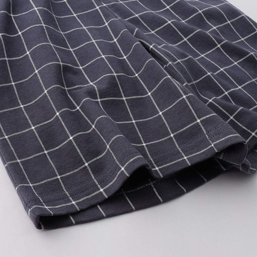 ネイビーブルー