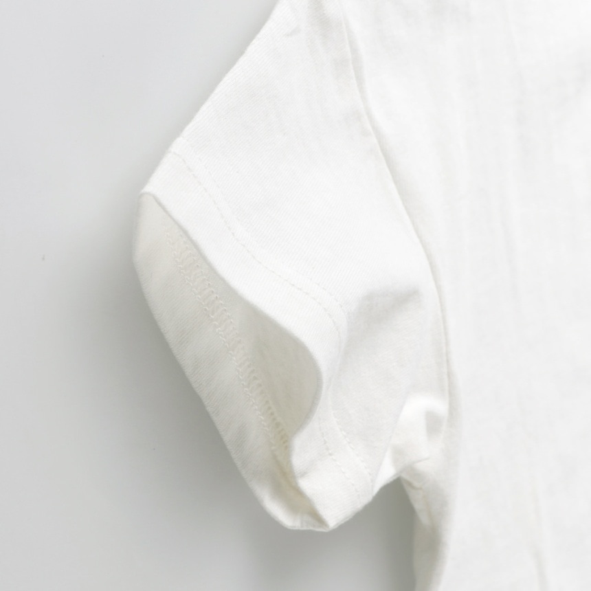 03:オフ白_バックプリント