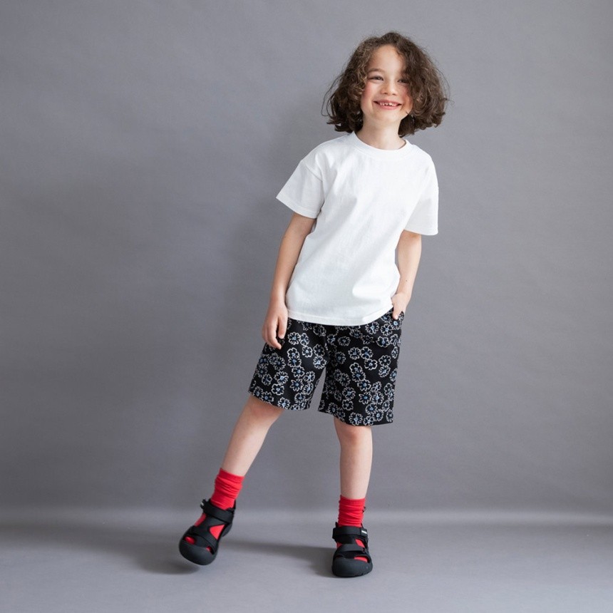 91:ブラック_小花