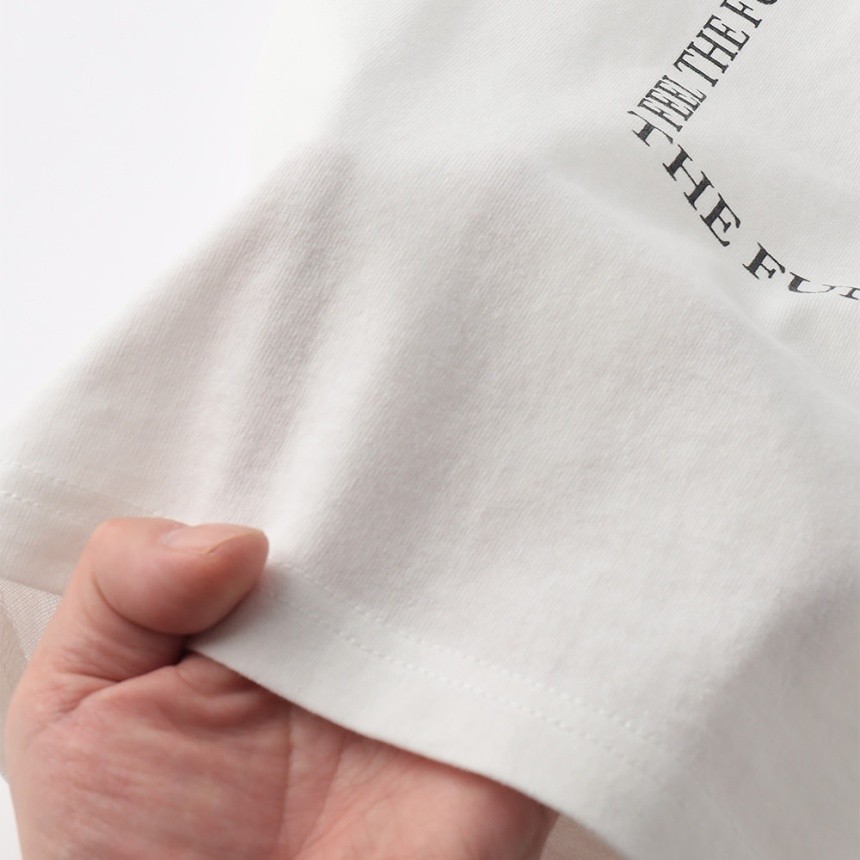 03:オフホワイト