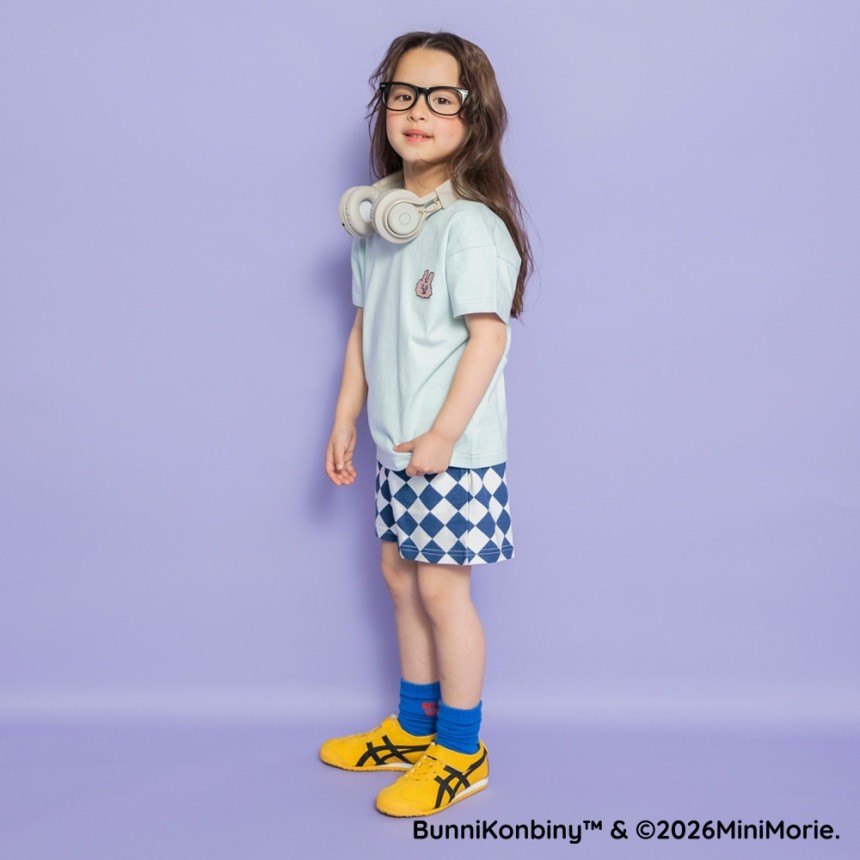 ライトグリーン