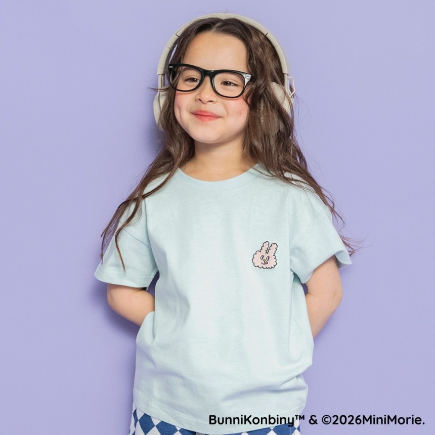 ライトグリーン