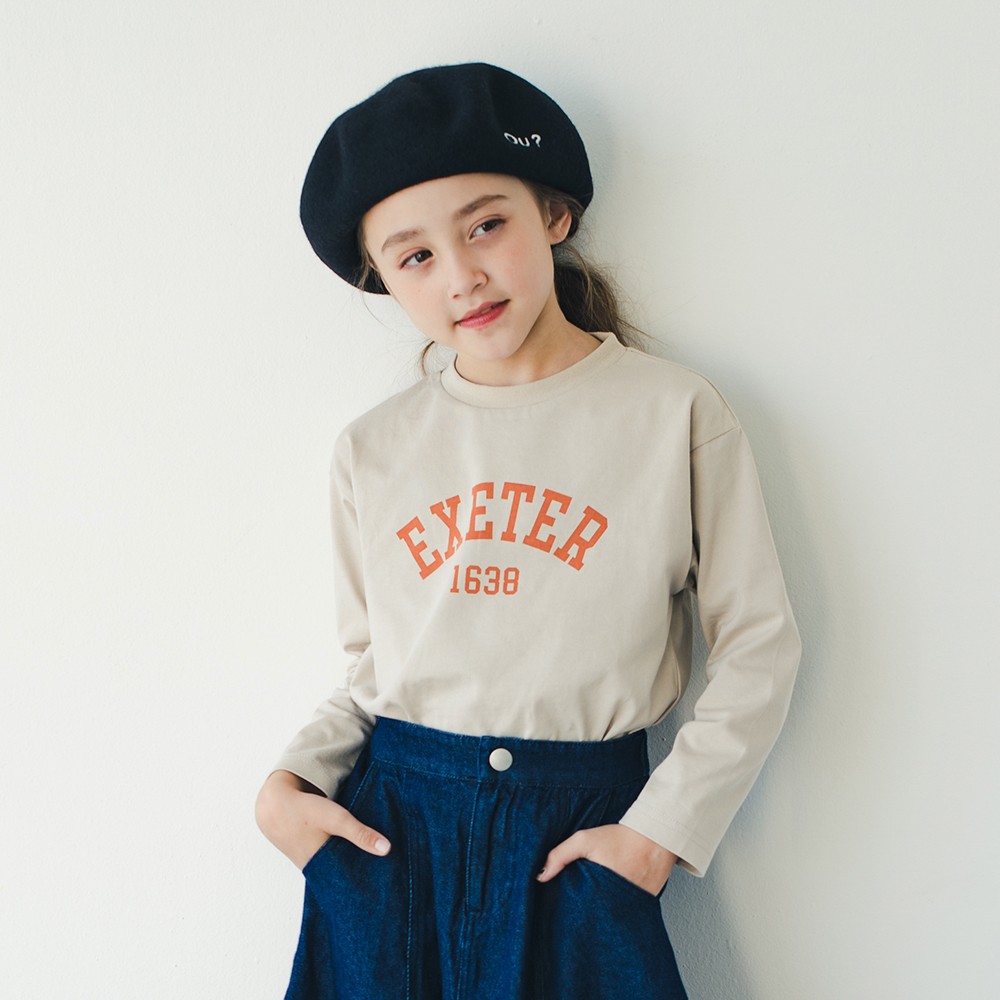 ライトベージュ