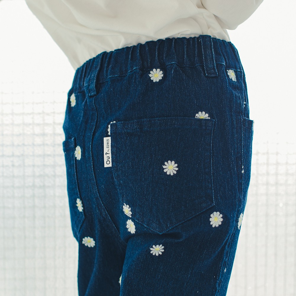 ネイビーブルー