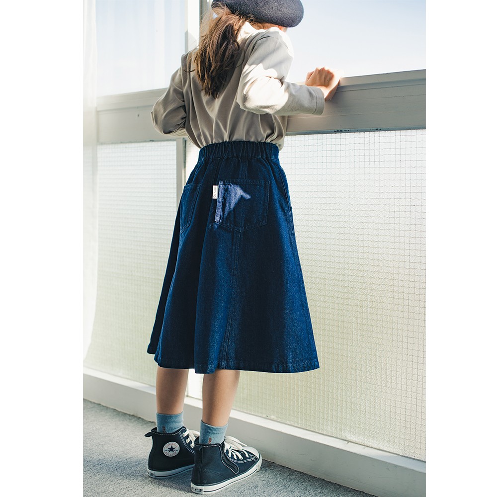 ネイビーブルー