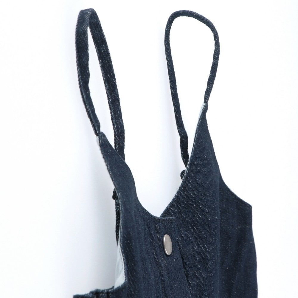 ネイビーブルー