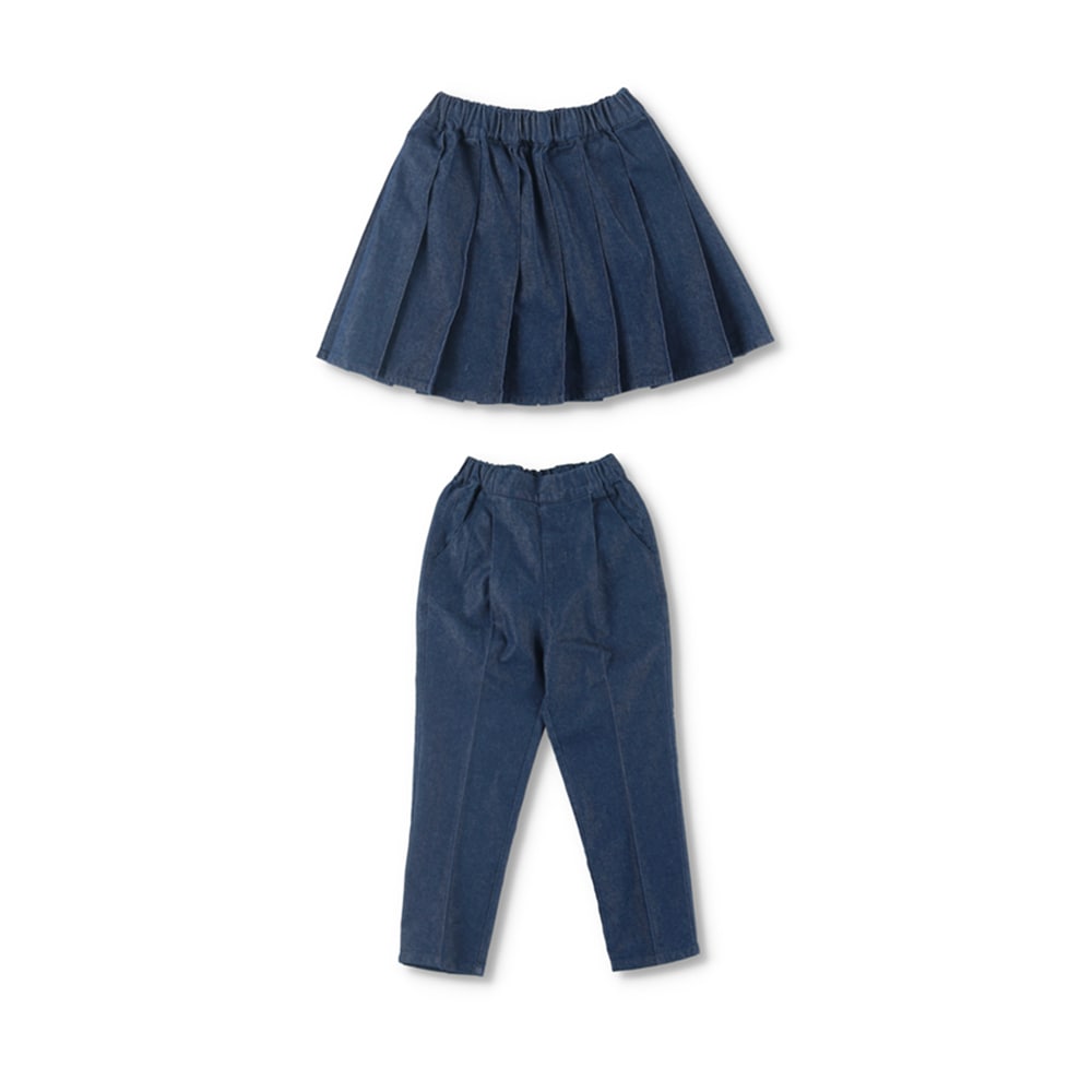 ネイビーブルー