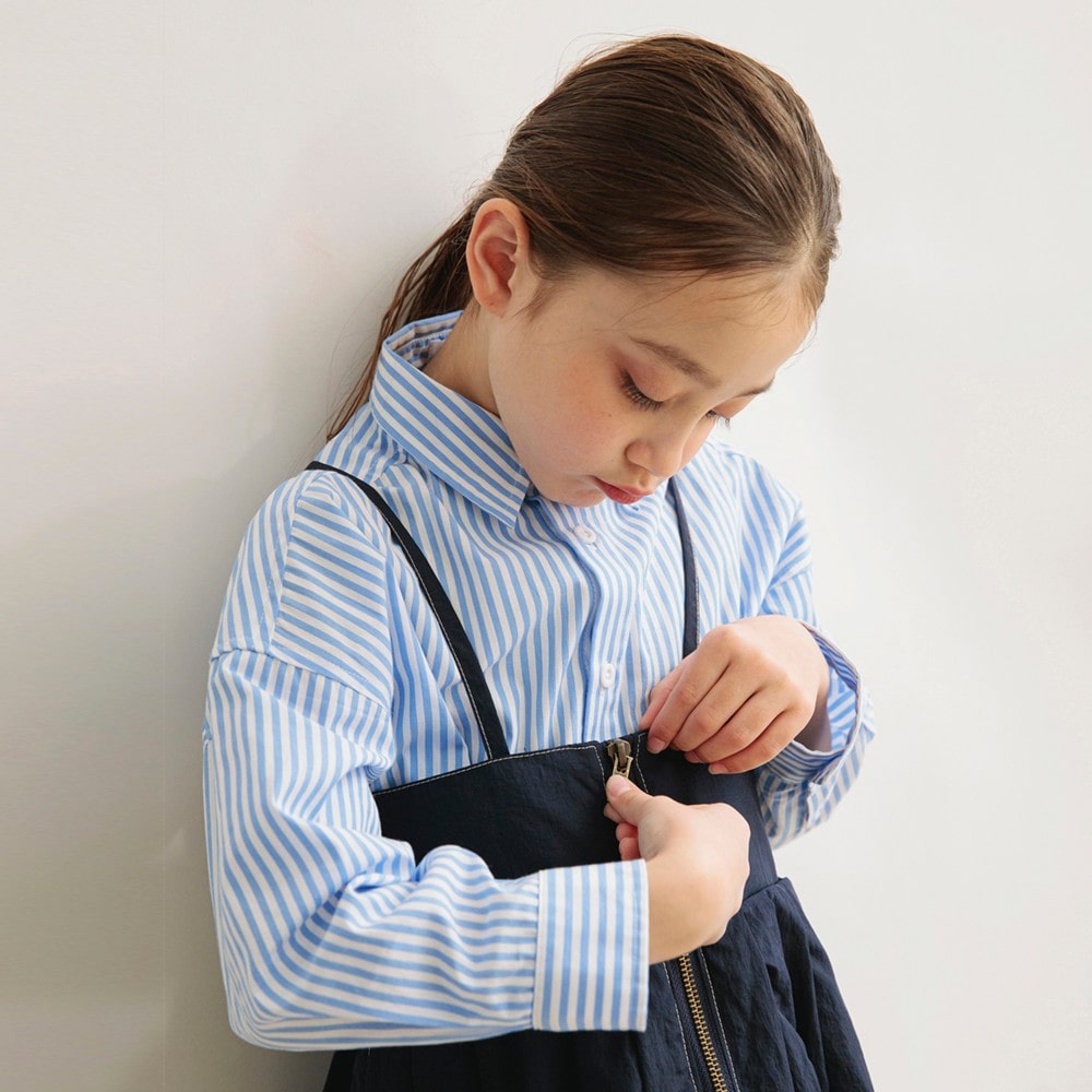 ネイビーブルー