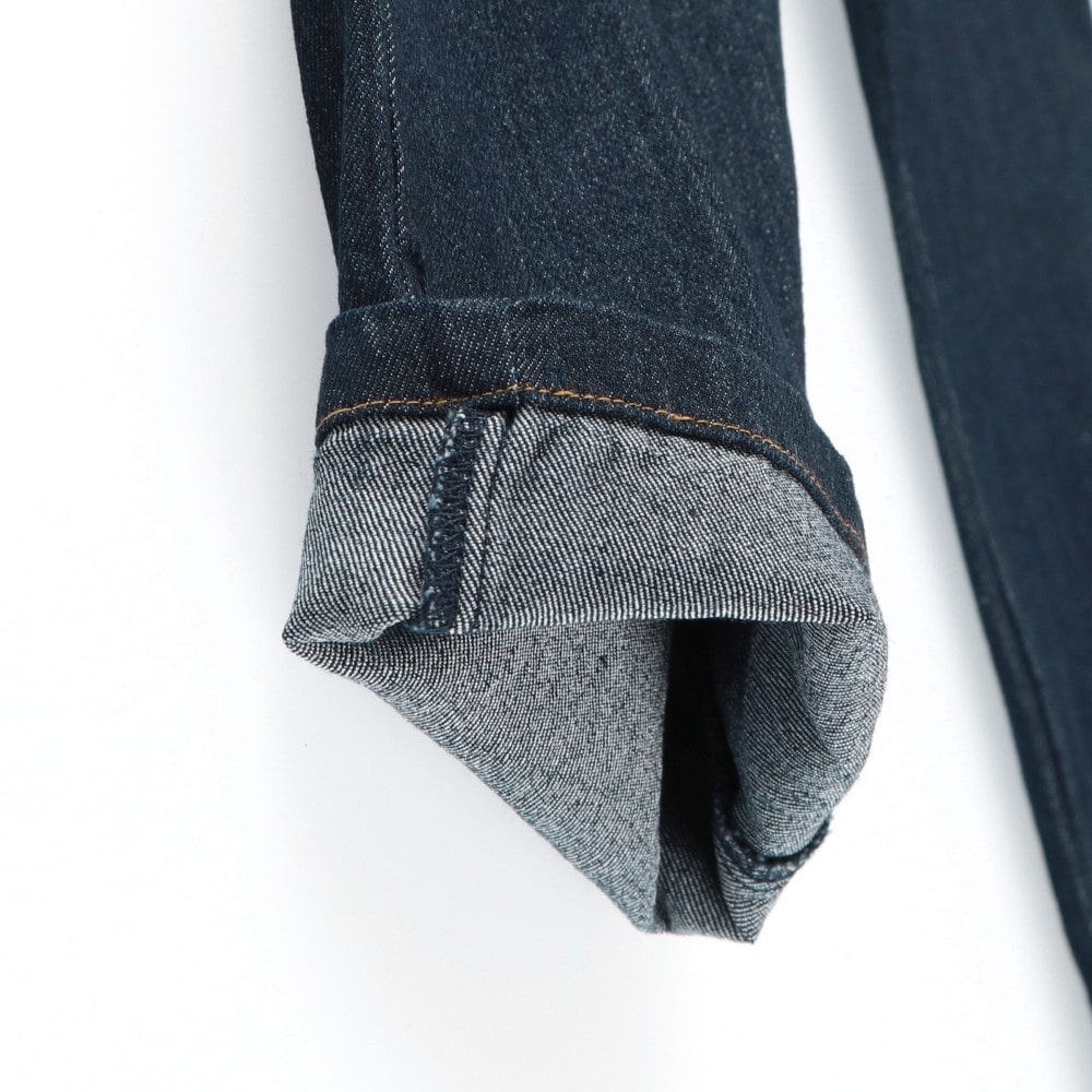 ネイビーブルー