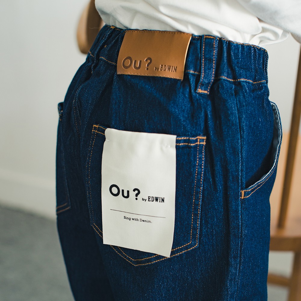 ネイビーブルー