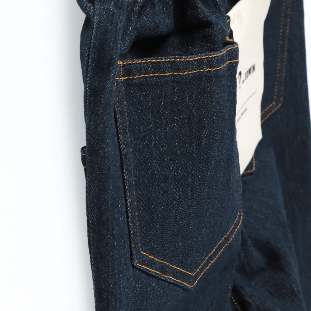 ネイビーブルー