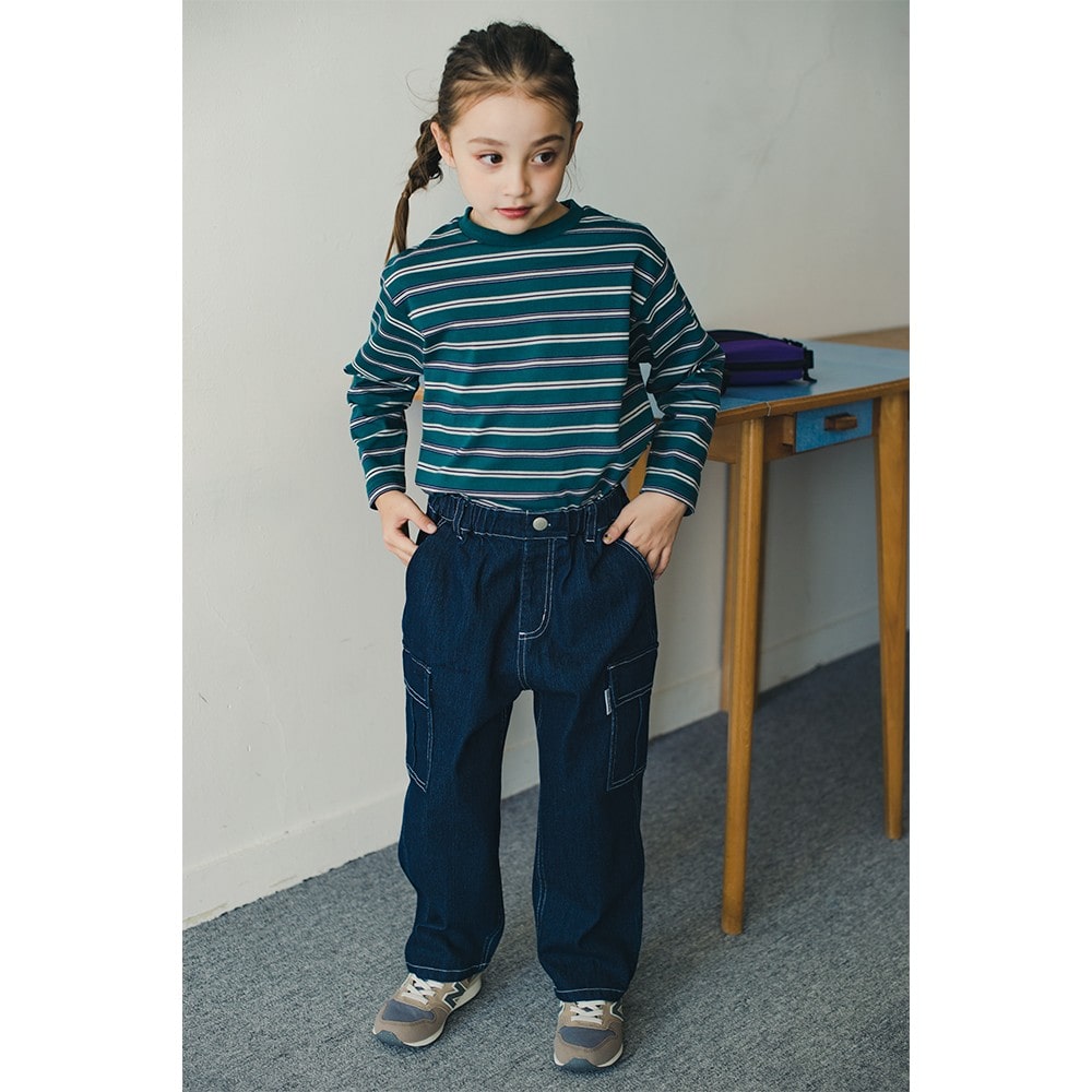 ネイビーブルー