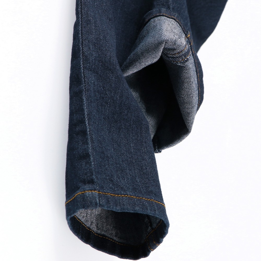 ネイビーブルー