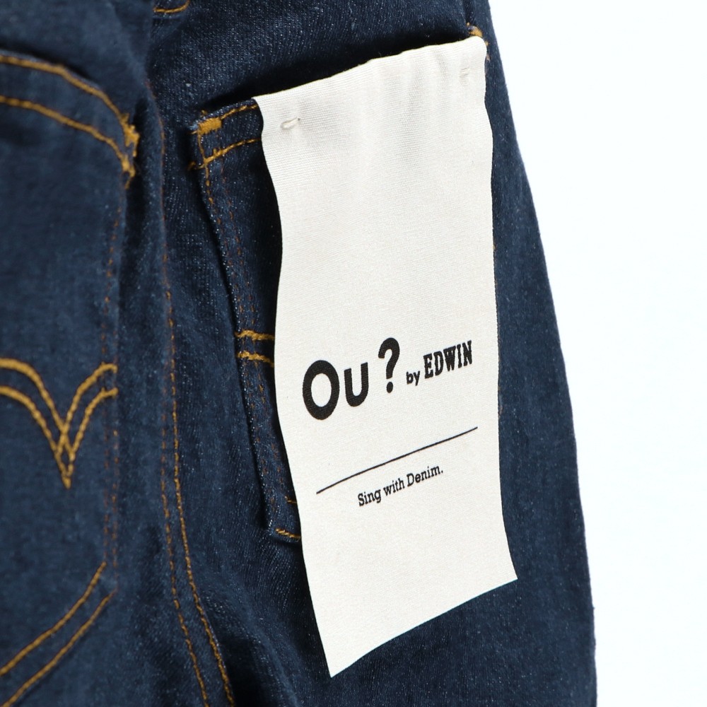 ネイビーブルー