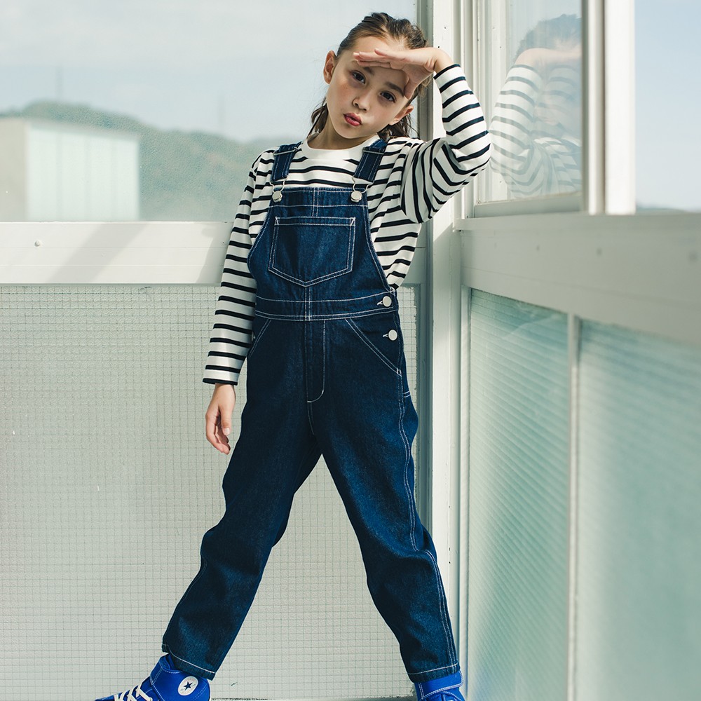 ネイビーブルー