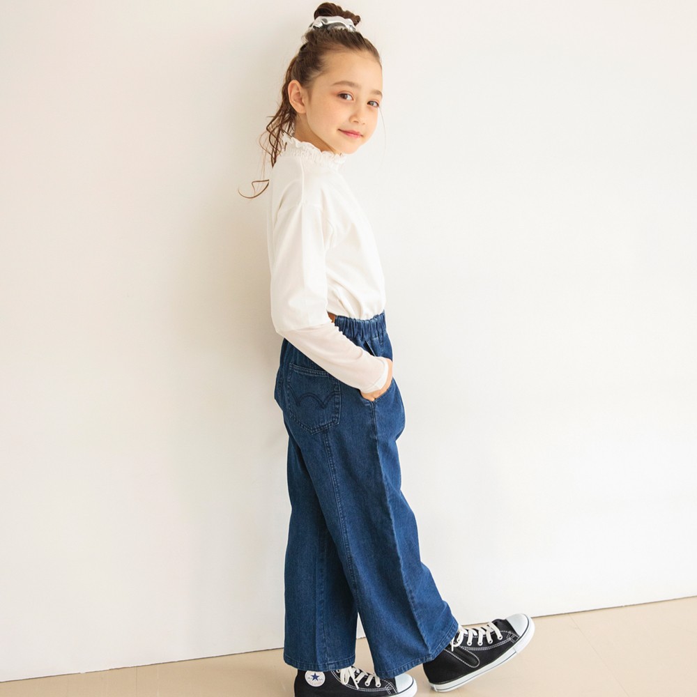 ネイビーブルー