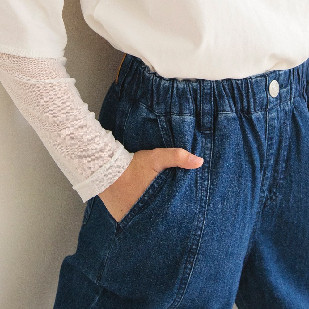 ネイビーブルー