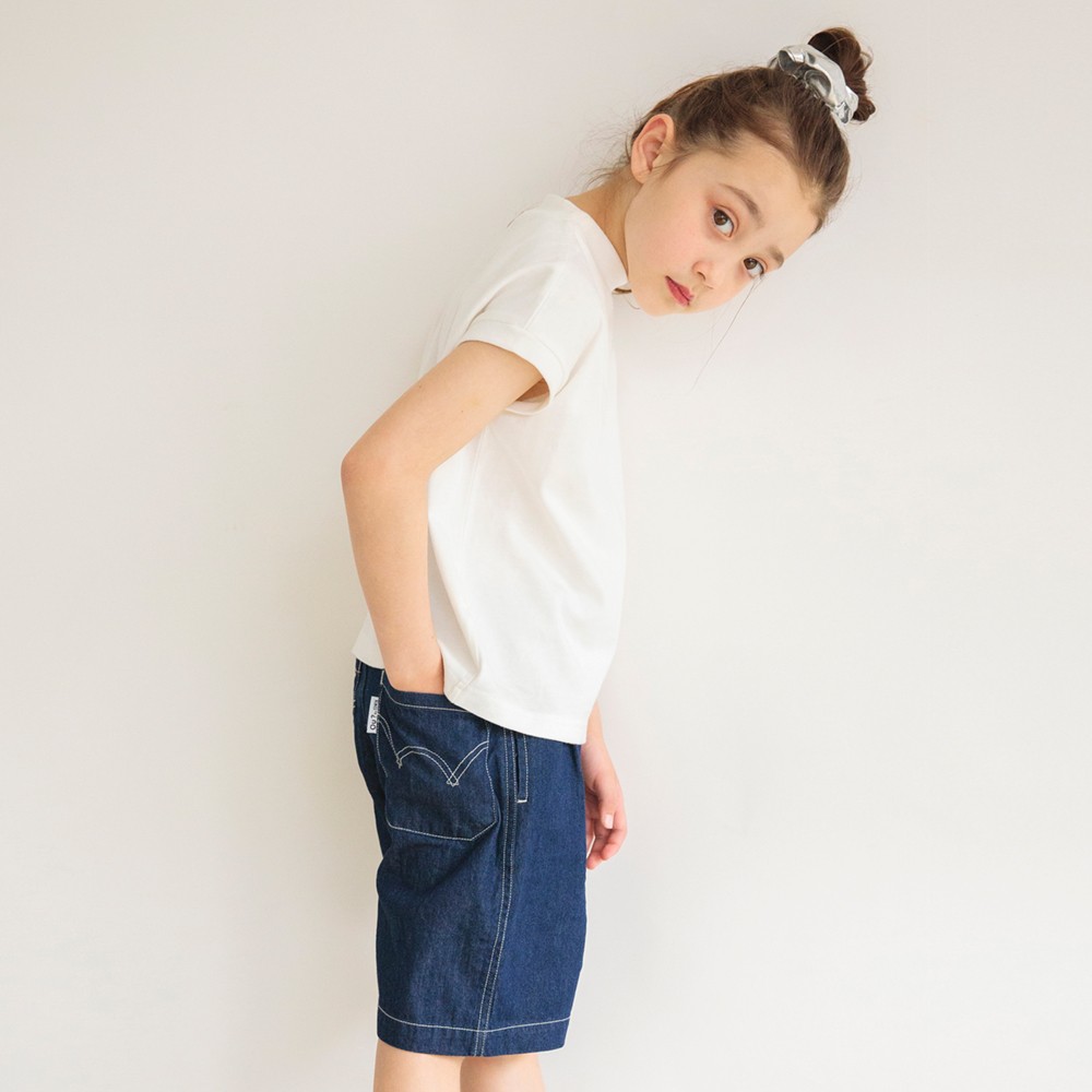 ネイビーブルー