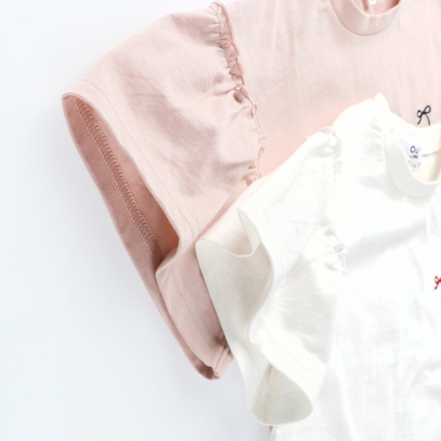 ピンクベージュ