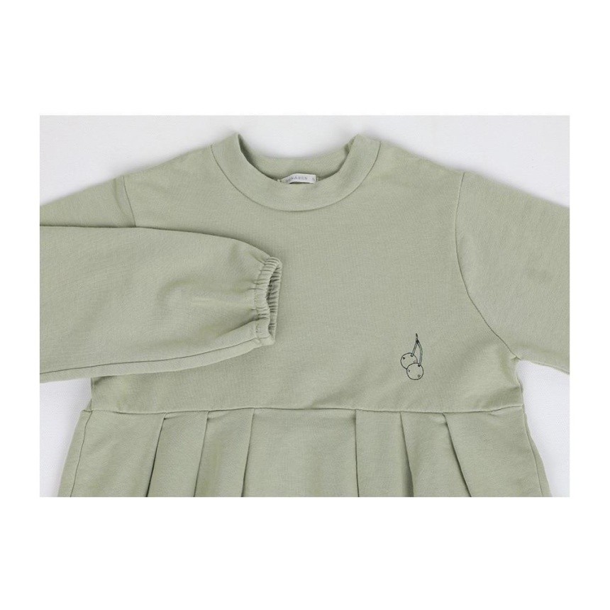 ライトグリーン