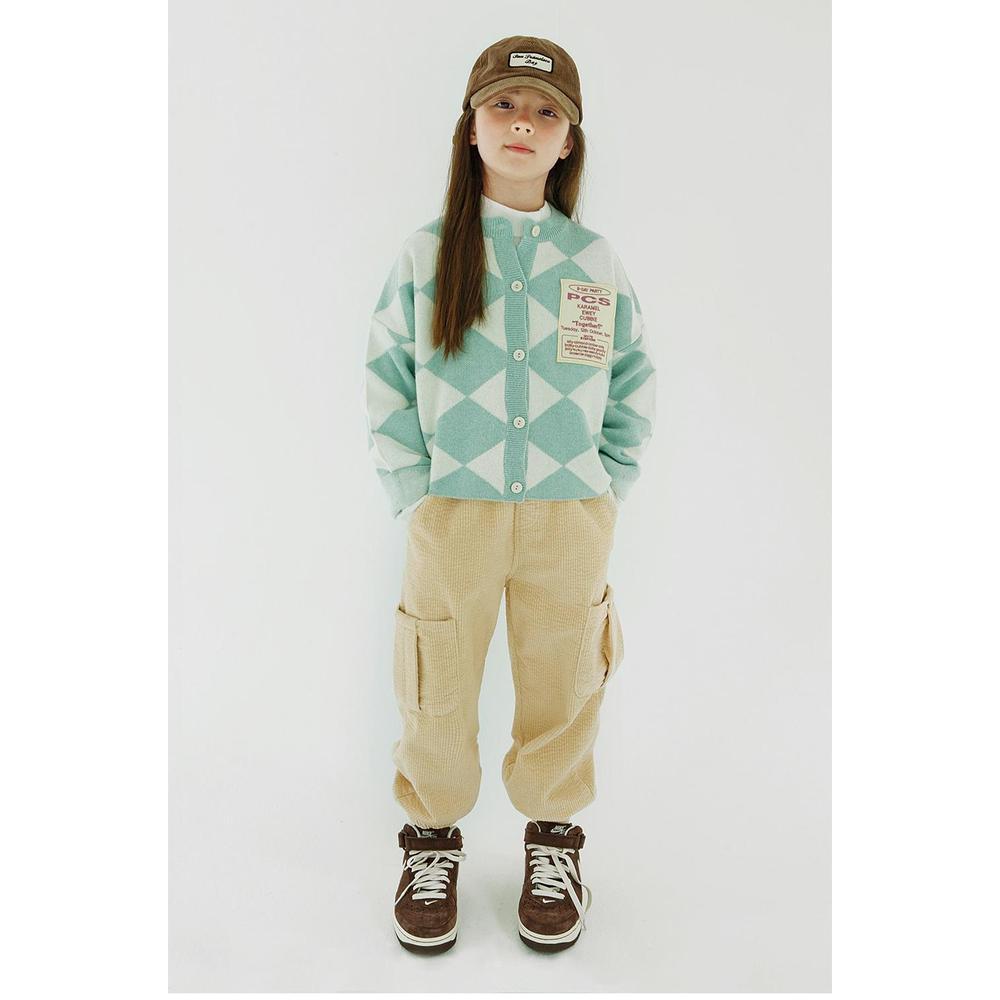 ライトグリーン