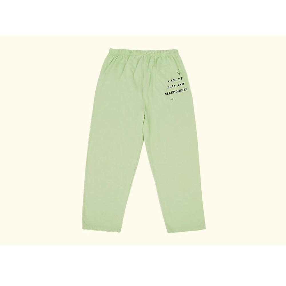 ライトグリーン