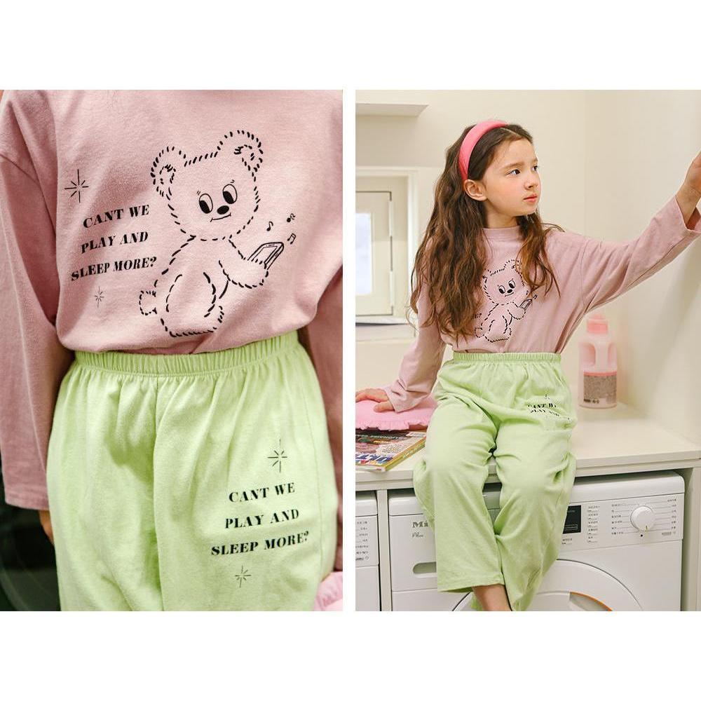 ライトグリーン