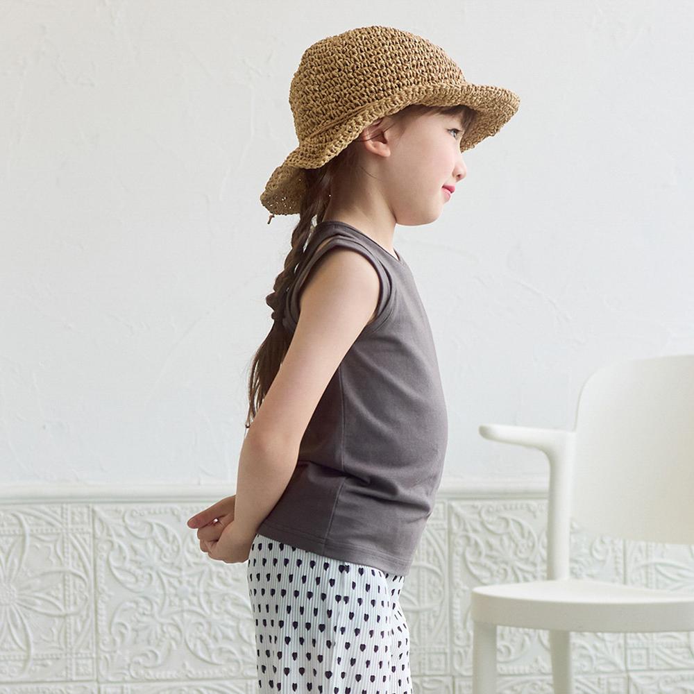 チャコールグレー