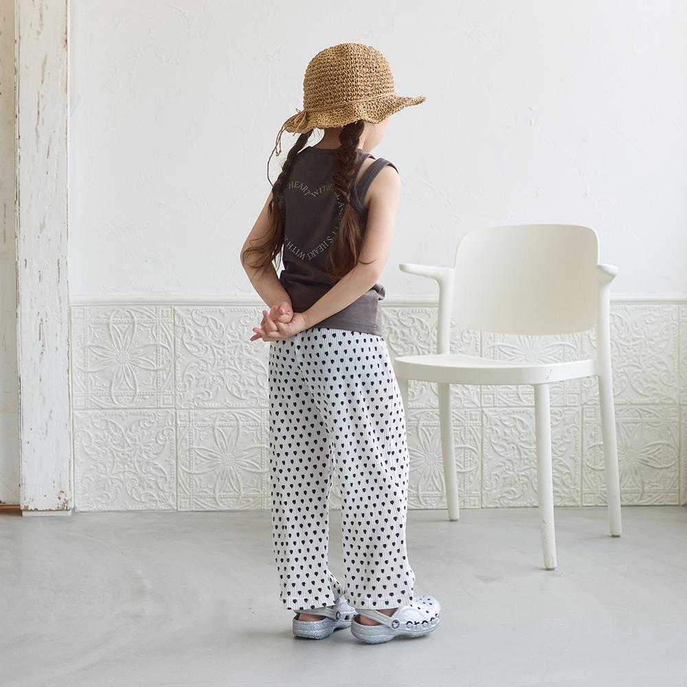 チャコールグレー