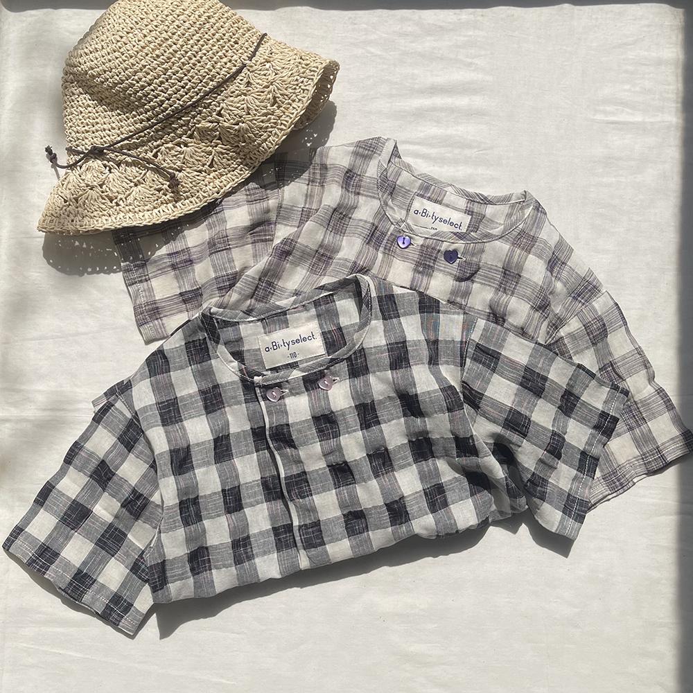 ネイビーブルー